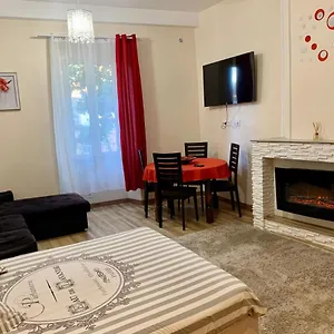 Splendide Studio Au Cœur Historique De Appartamento