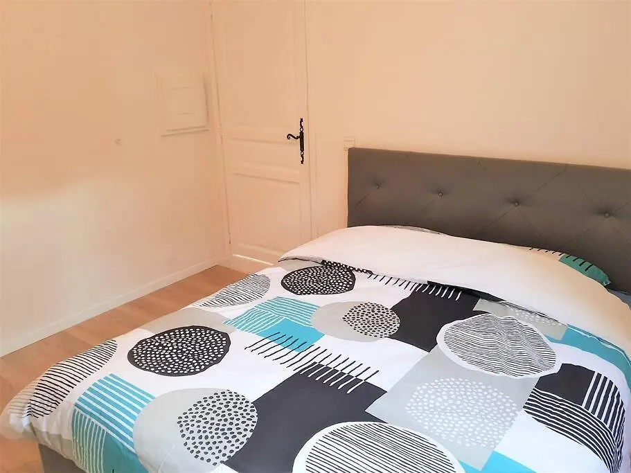 Apartment Superbe Appartement Dans Villa Provencale Piscine Et Jardin Frejus
